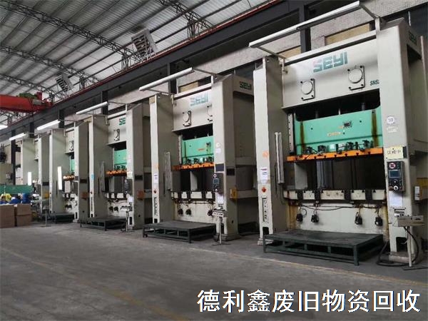天津機(jī)床設(shè)備回收，天津觸控車(chē)床回收